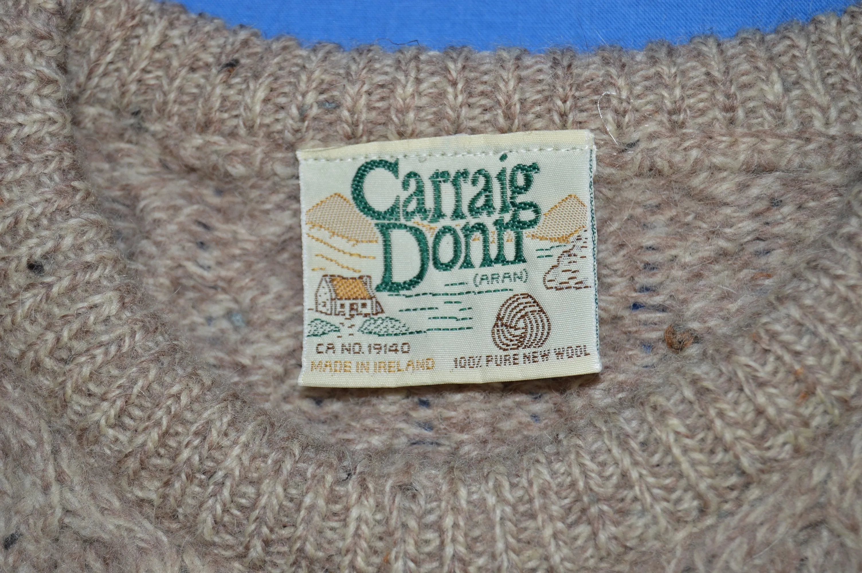 80s Carraig Donn Irish Aran Fisherman Wool Sweater Large